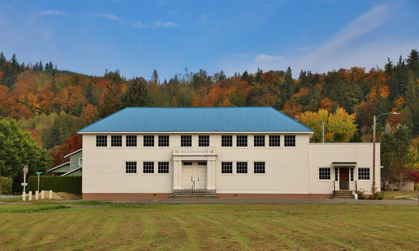 Startup Event Center in the Sky Valley